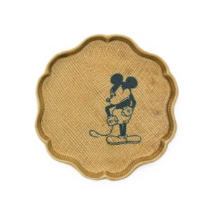 【ディズニー】3288-23 輪花小皿（茶）ミッキー・ミーツ・ジャパン